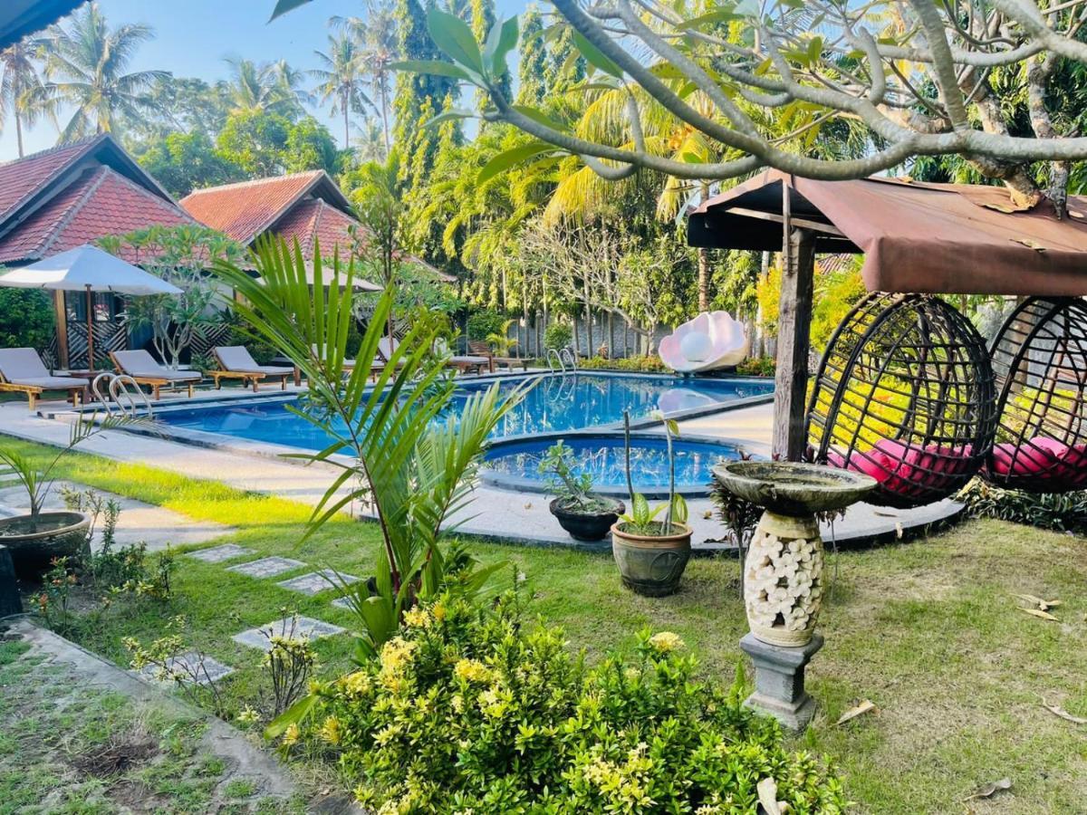 Готель Mutiara Bali Кандидаса Екстер'єр фото